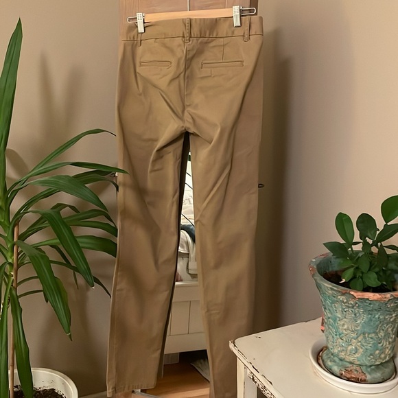 Jcrew Bennett Chino. Size 2. - Picture 6 of 7